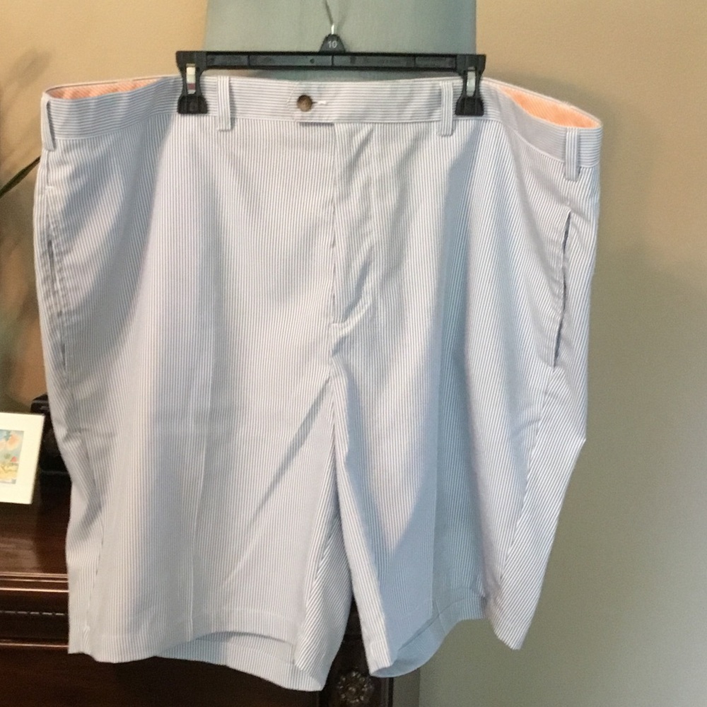 Men's-EUC-Donald Ross-Light Blue Seersucker Flat Front Shorts
